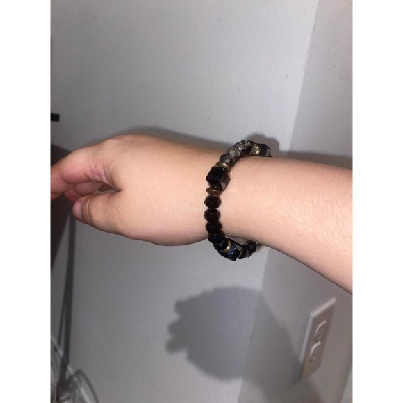 Tigers eye black beaded bracelet - Picture 1 of 3